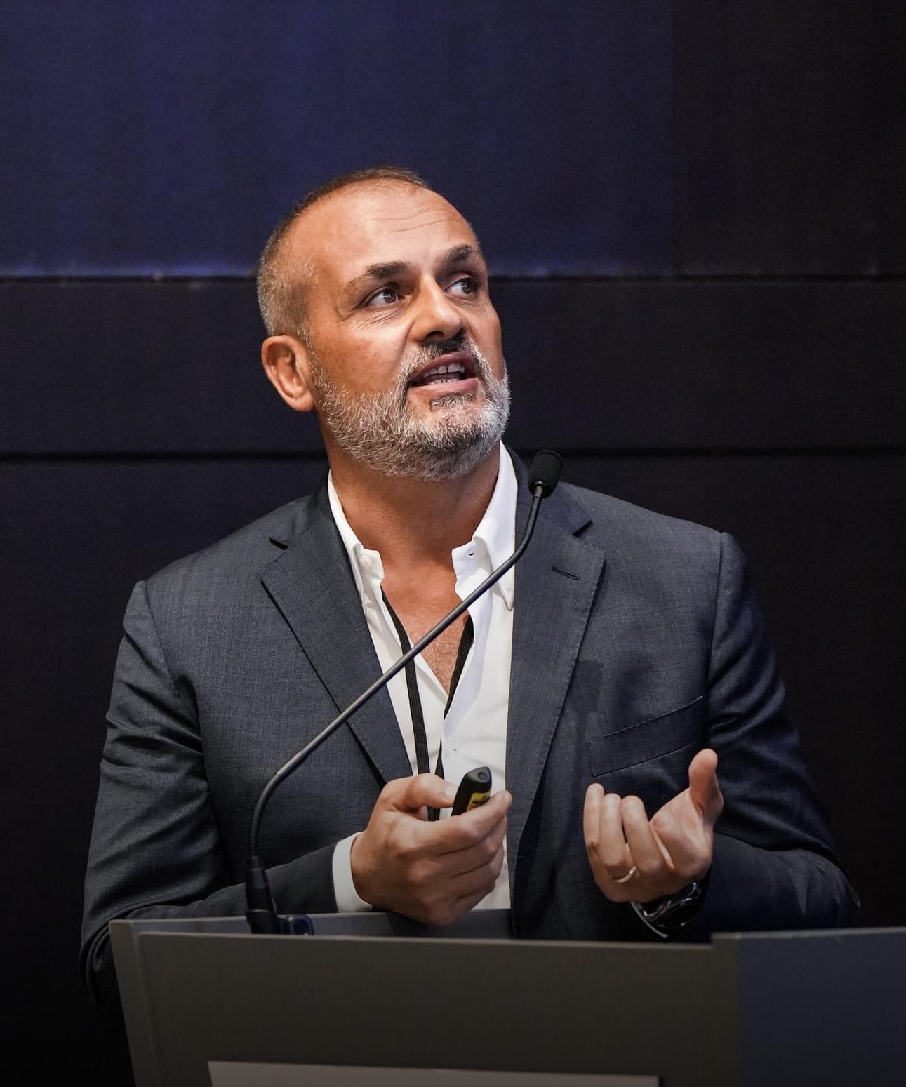 ANTONIO GIARDINA